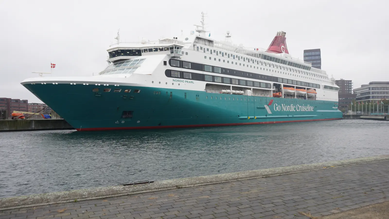 De cruisiveerboot Nordic Pearl van Go Nordic Cruiseline in Kopenhagen.